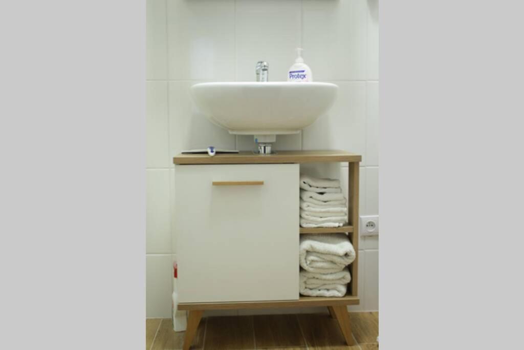 Apartman - Dlhe Diely Apartment Bratislava Ngoại thất bức ảnh